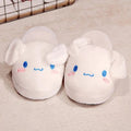 PANTUFAS DE PELÚCIA CINNAMOROLL