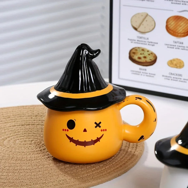 Caneca Fantasminha de Halloween com Chapéu